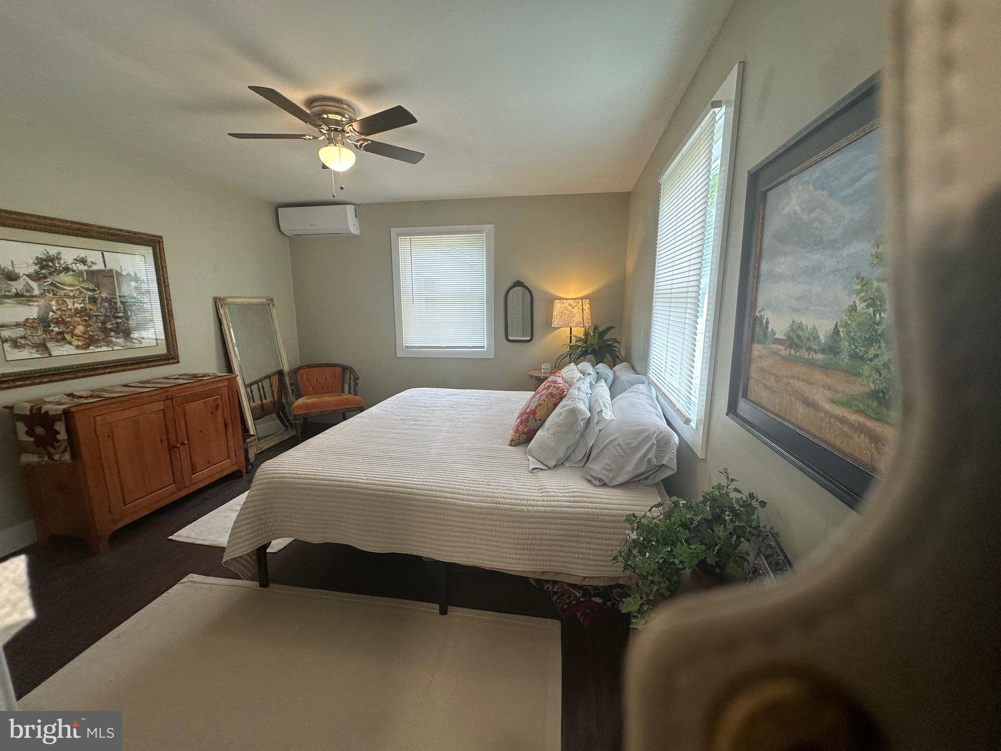 HURLOCK - Residential