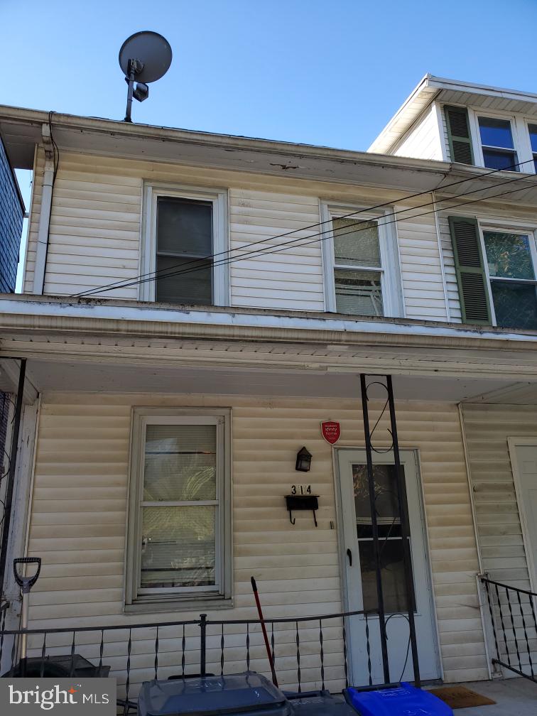 Now being sold individually or as a package of single family or multi unit building in Steelton. This building is a 3 bedrooms/1 bath home. Currently rents for $860/month with potential rent of $1,095/month. Lease is currently month to month. See attachment for profit and loss.