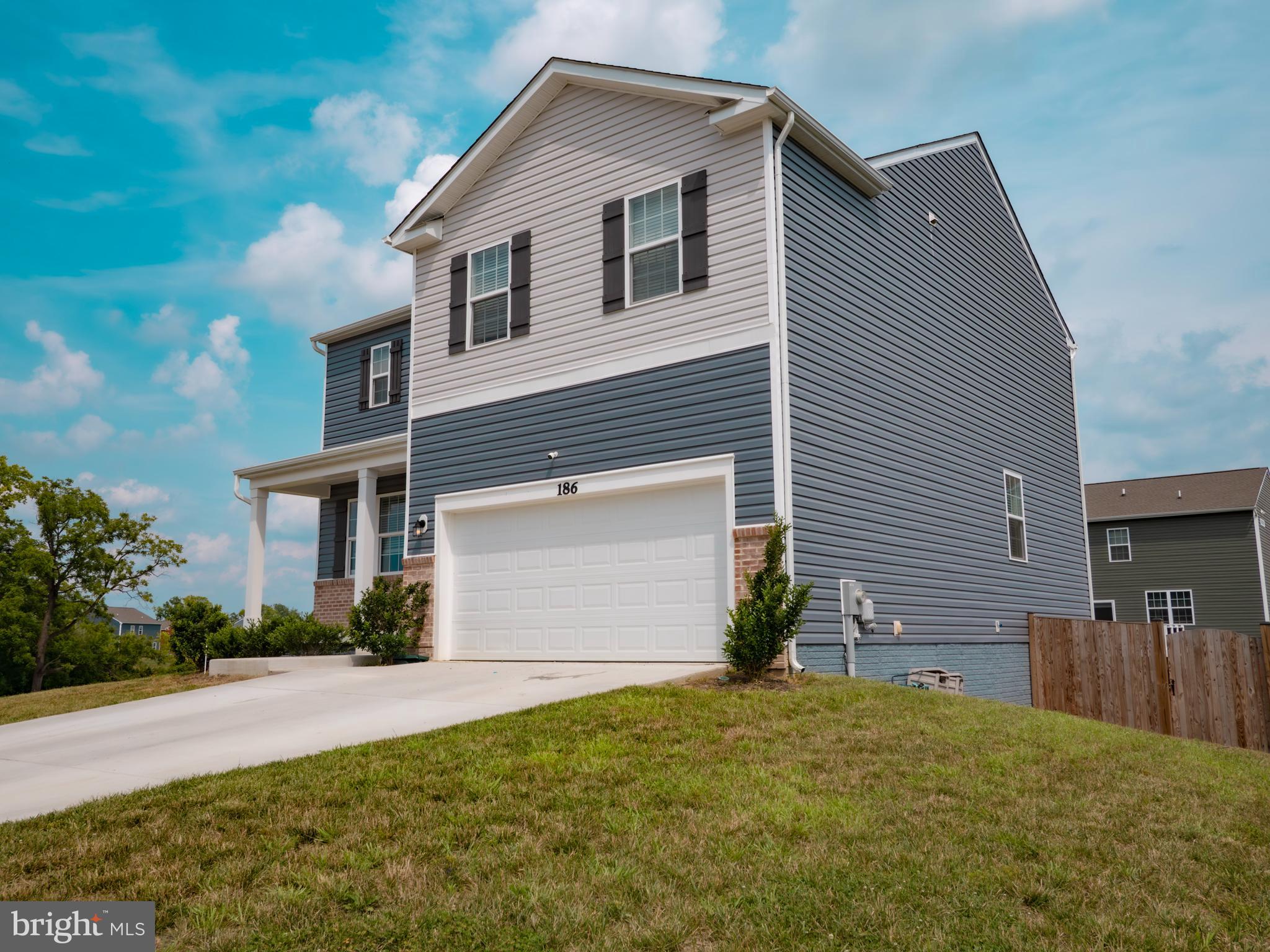 MAGNOLIA SPRINGS - Residential