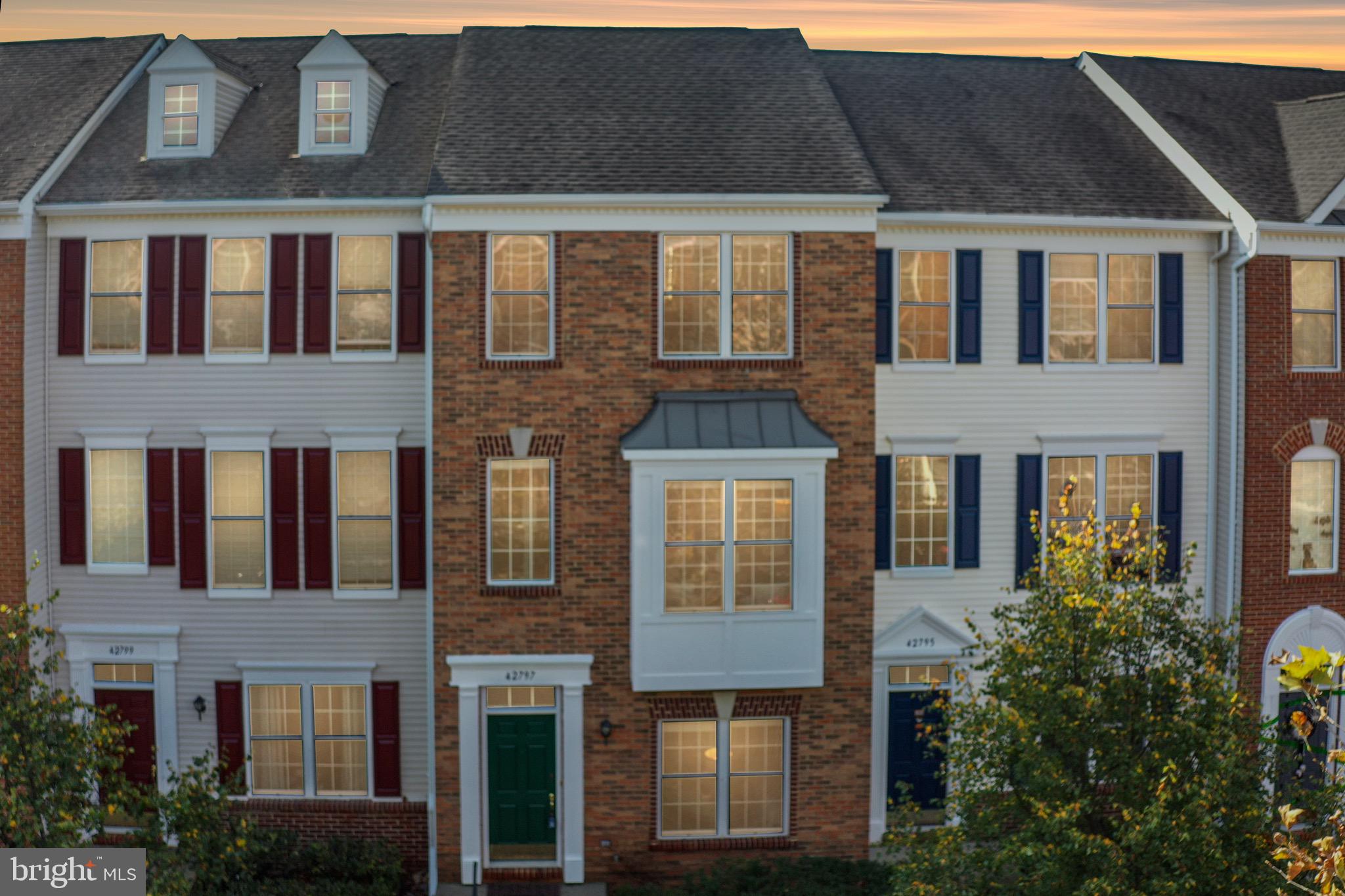 AMBERLEA AT SOUTH RIDING - Residential