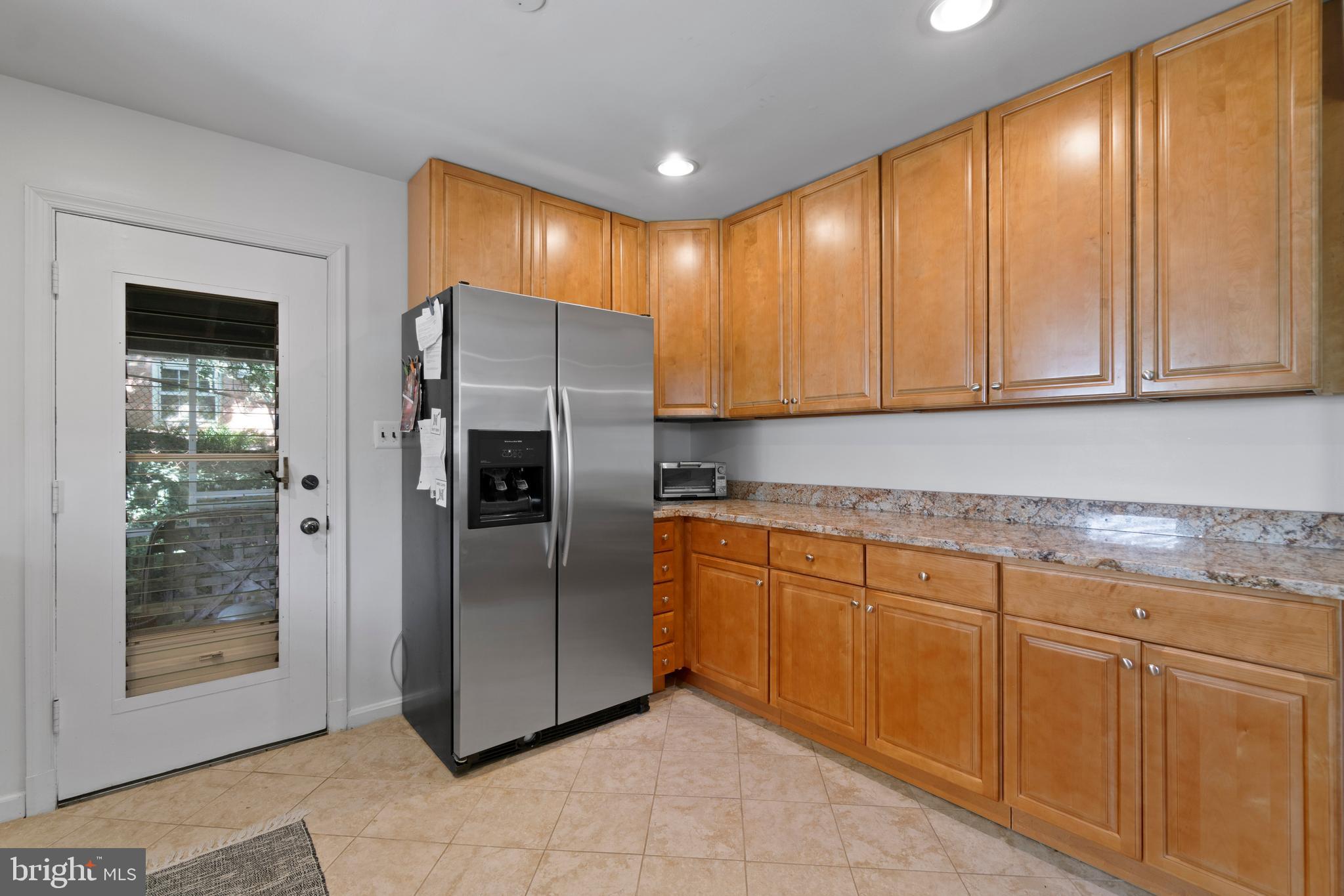 LEEWAY - Residential Lease