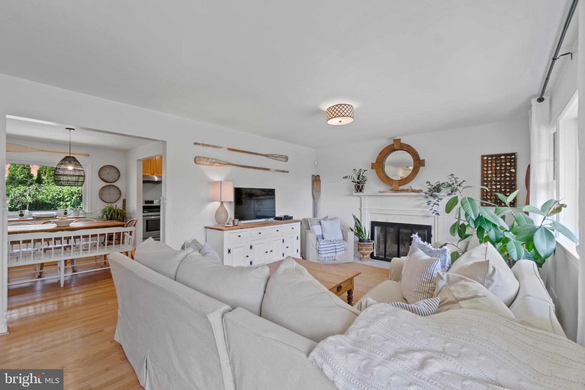 LEEWAY - Residential Lease