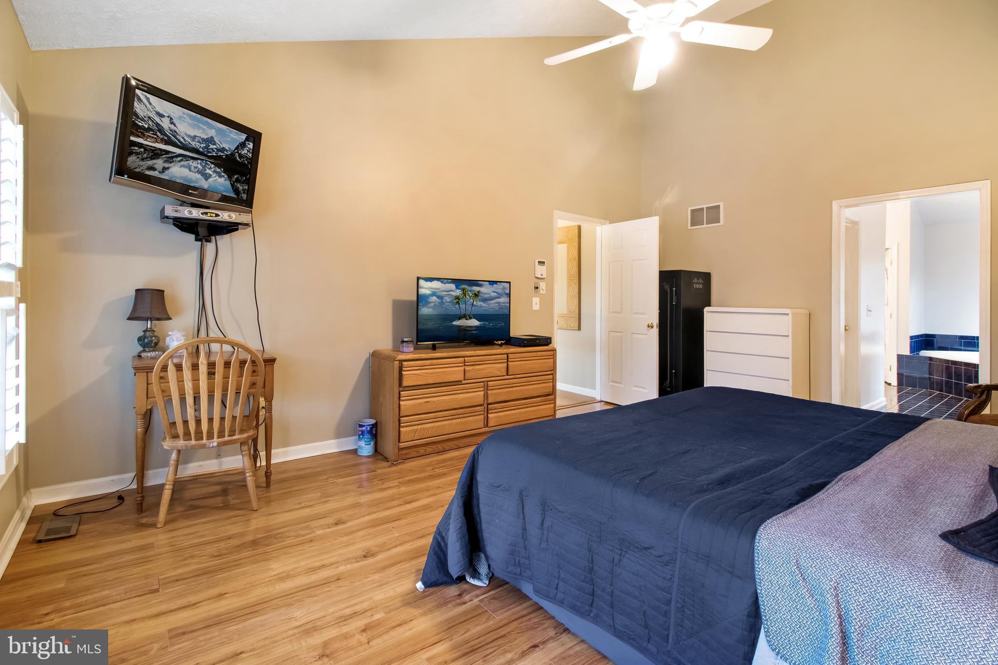 SWAN RIDGE - Residential