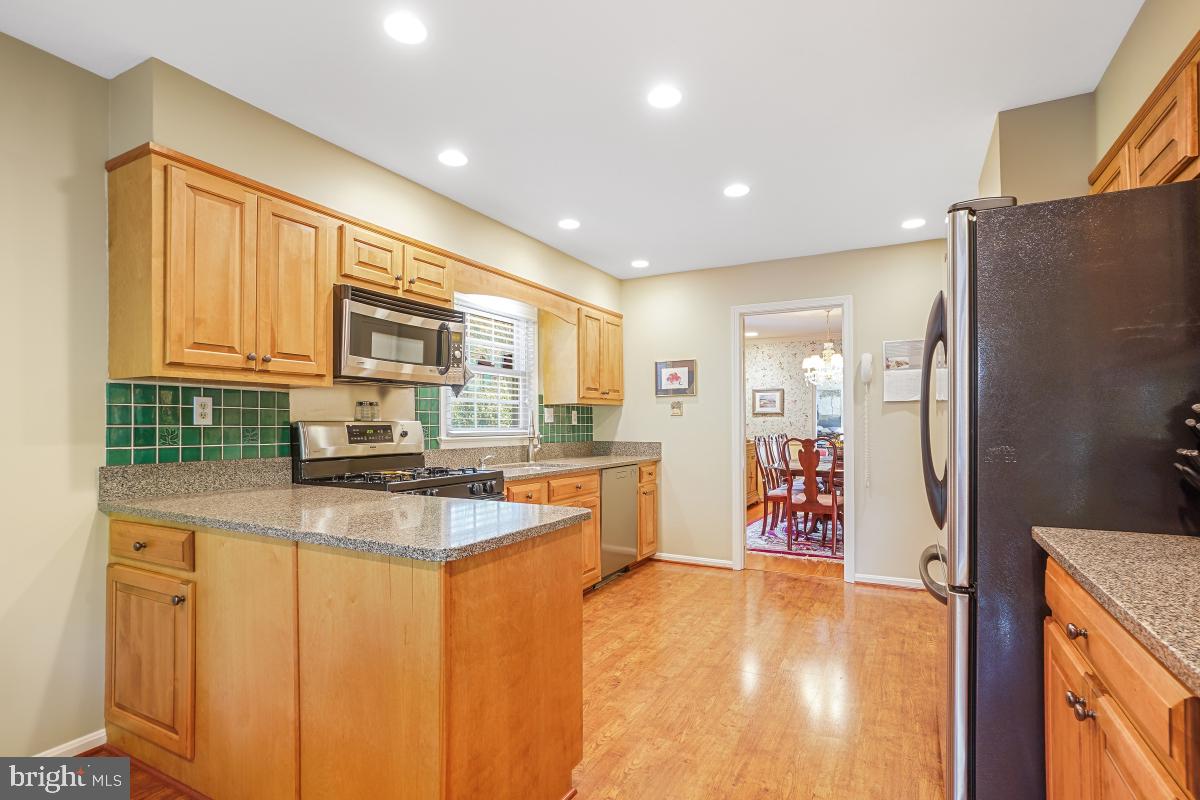 EAST GATE OF POTOMAC - Residential