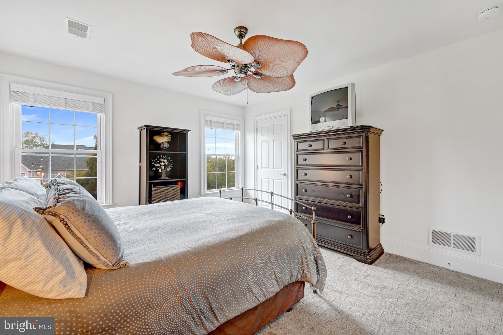 GREYSTONE - Residential