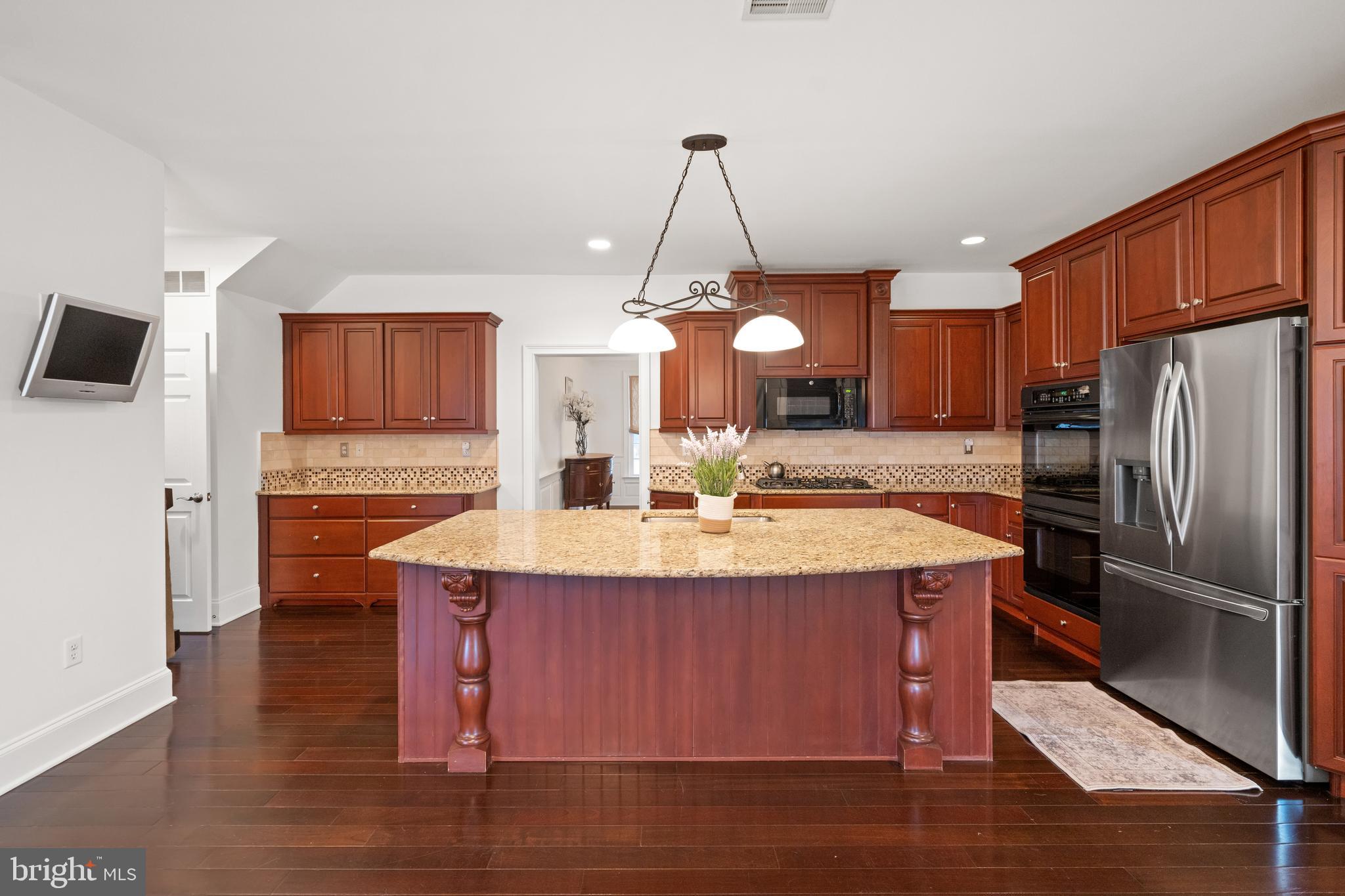 GREYSTONE - Residential