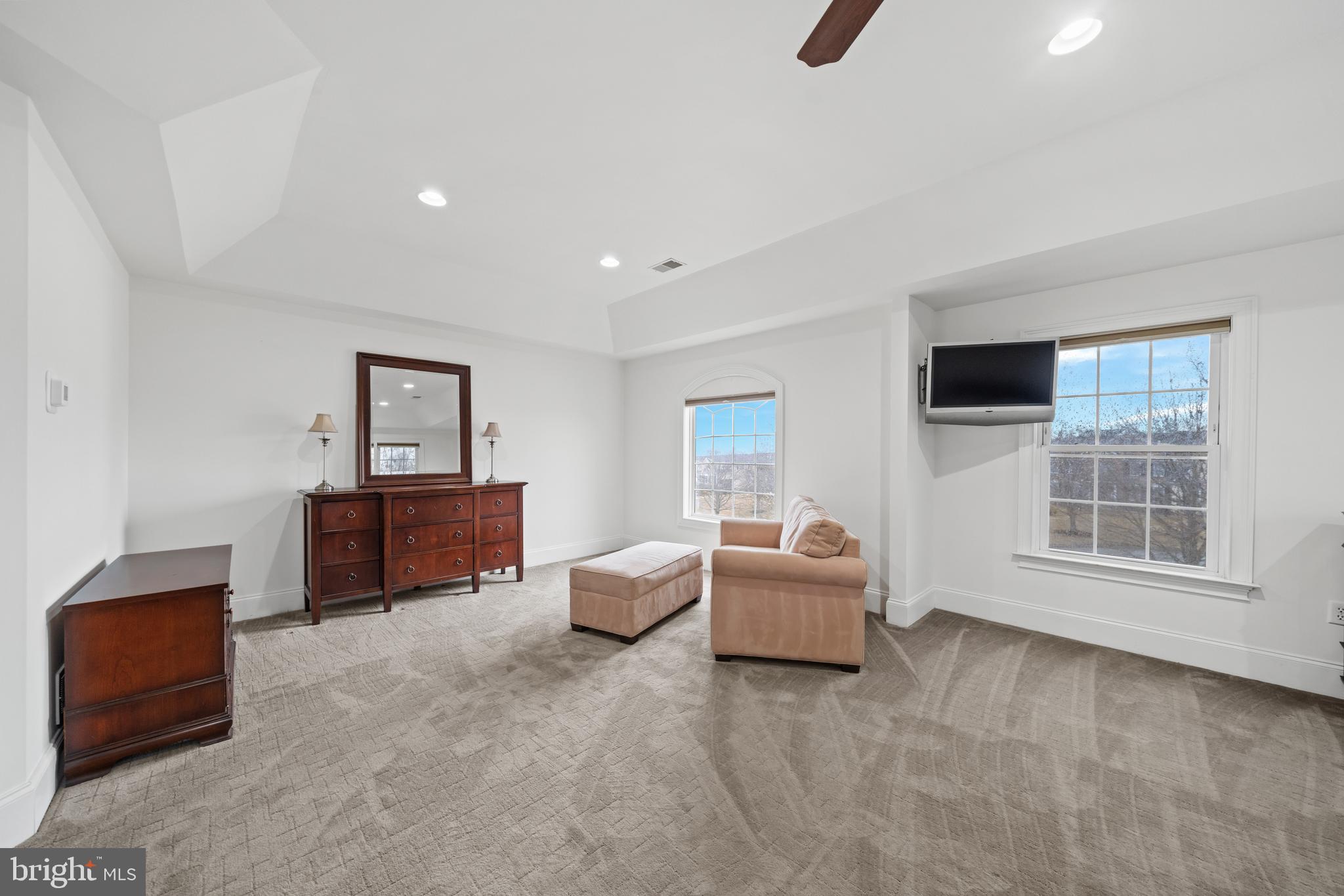 GREYSTONE - Residential