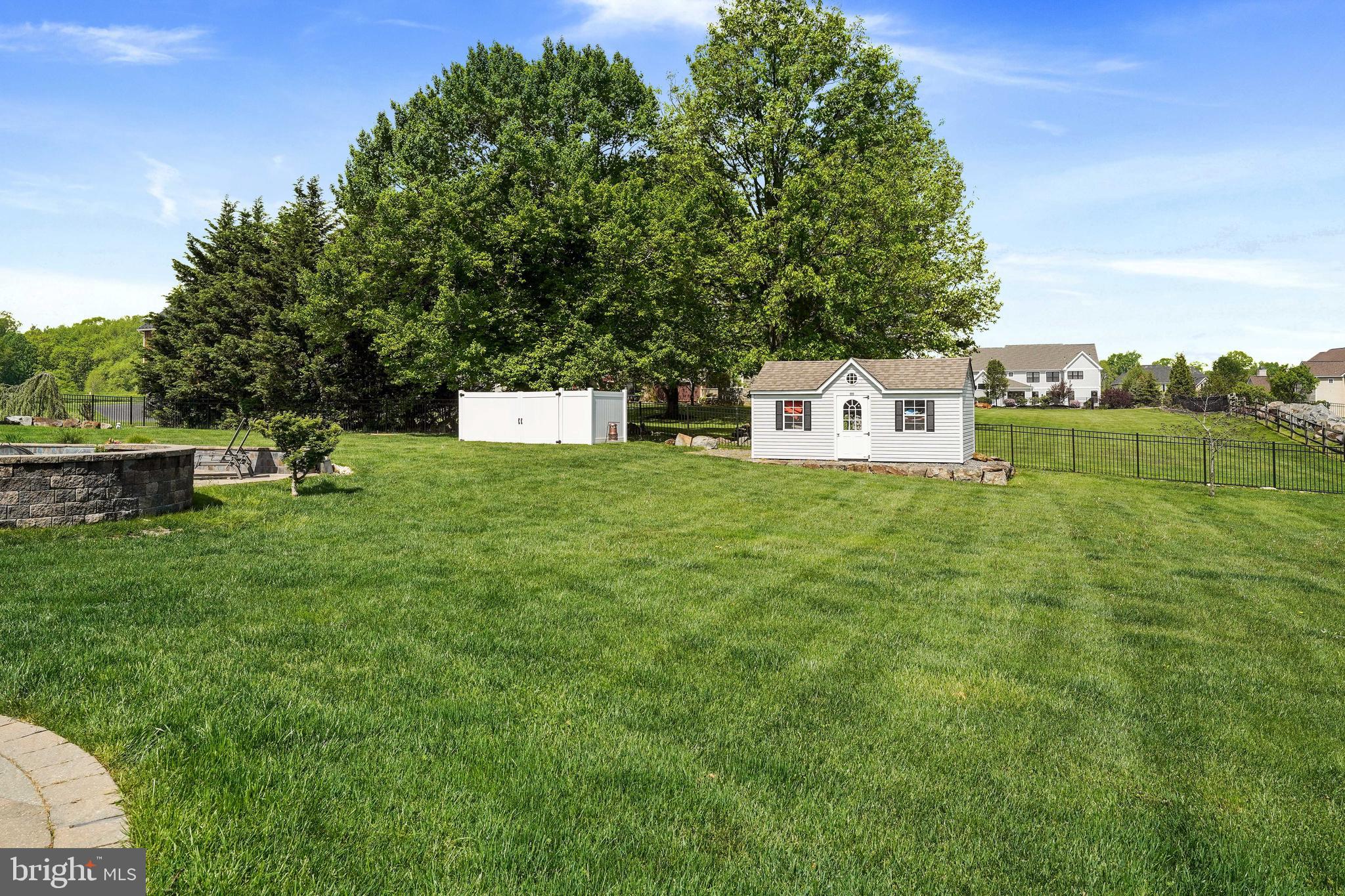 GREYSTONE - Residential