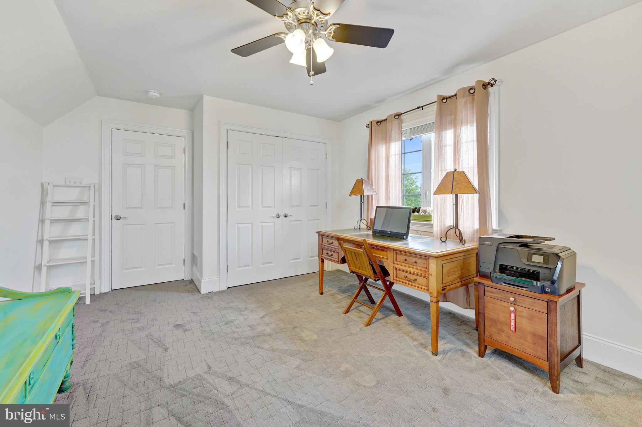 GREYSTONE - Residential