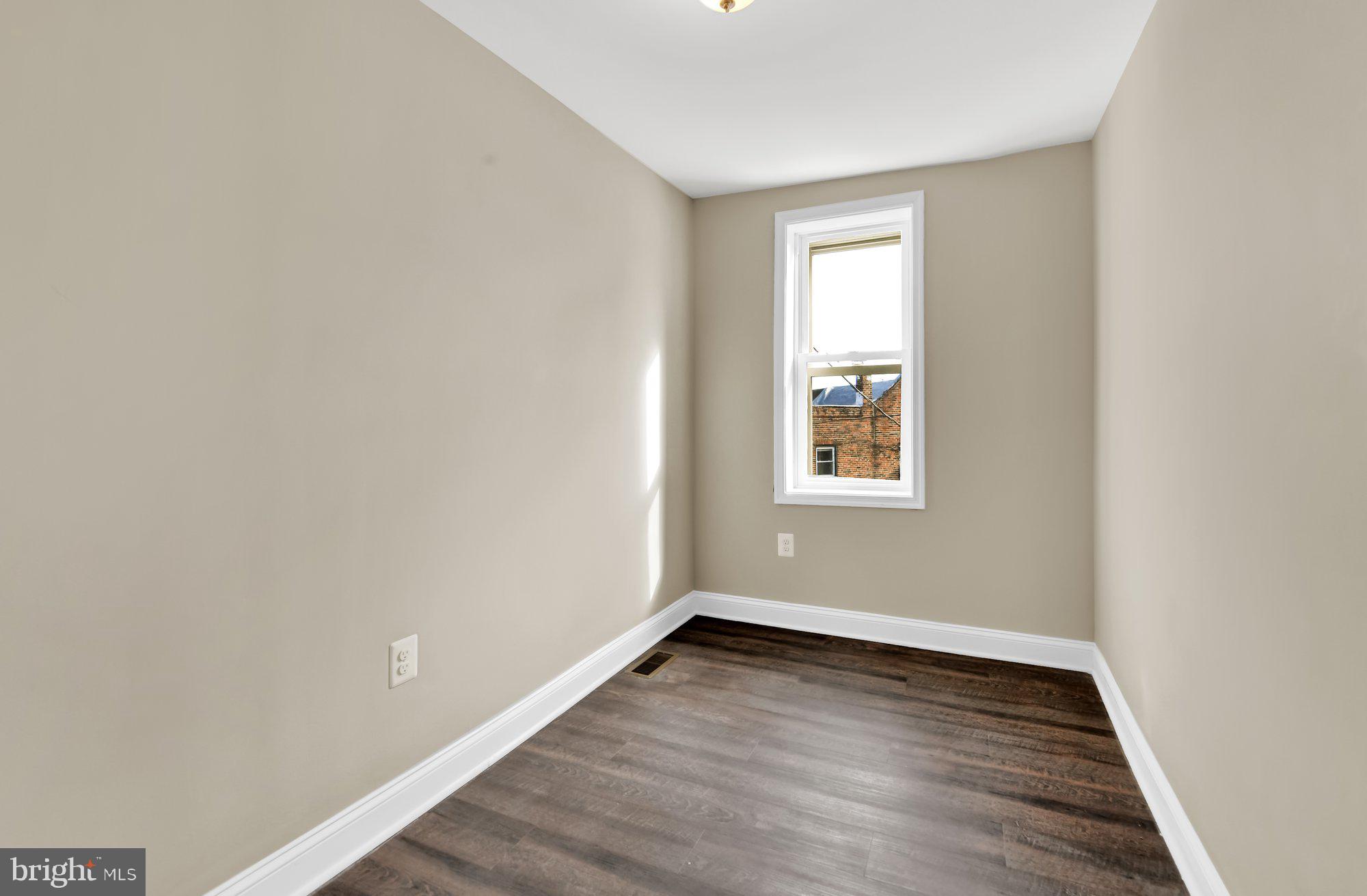 SAINT JOSEPHS - Residential Lease