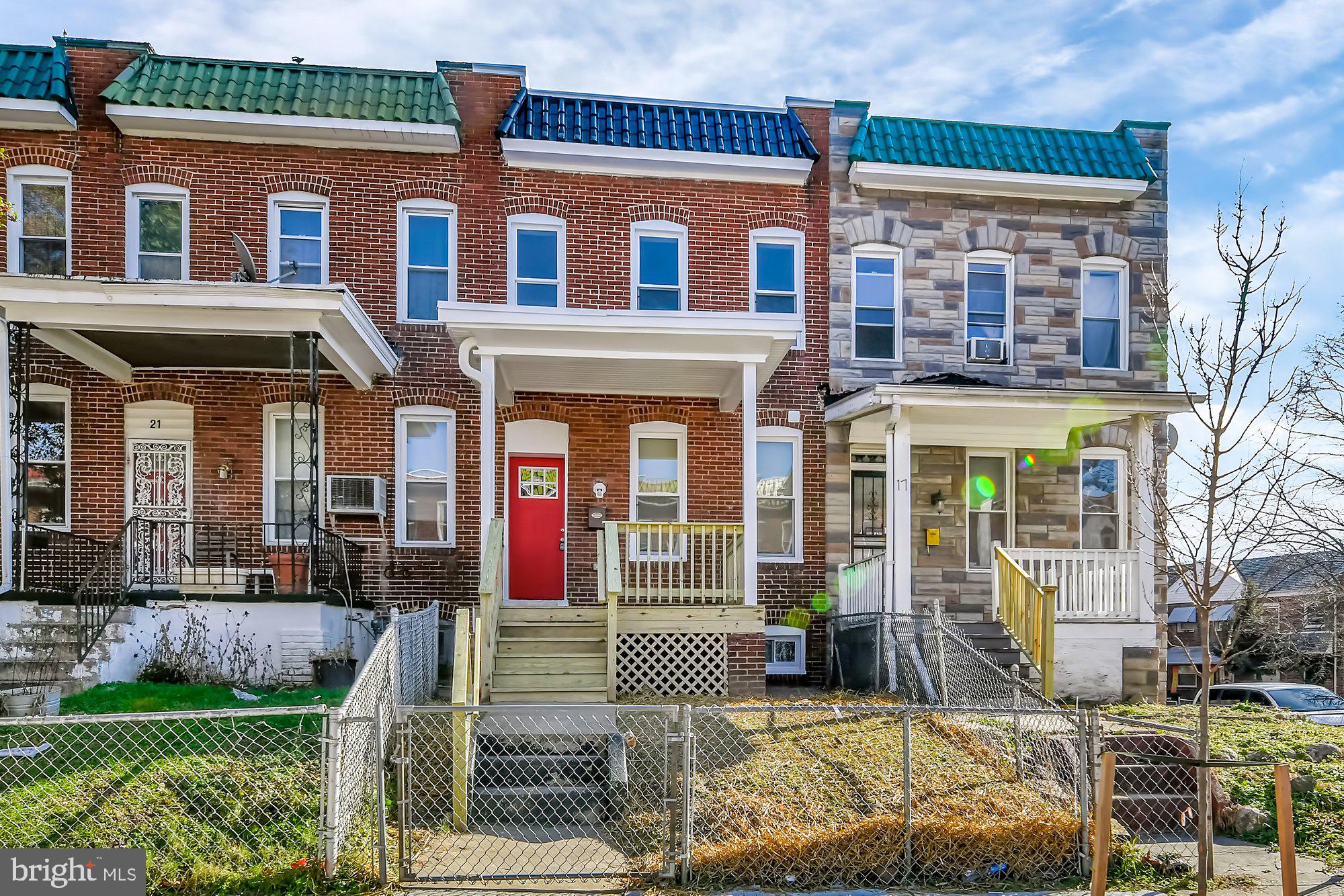 SAINT JOSEPHS - Residential Lease