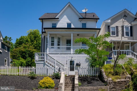 Condo For Rent - 319 E A Street #1<br/> Frederick County, BRUNSWICK, MD 21716