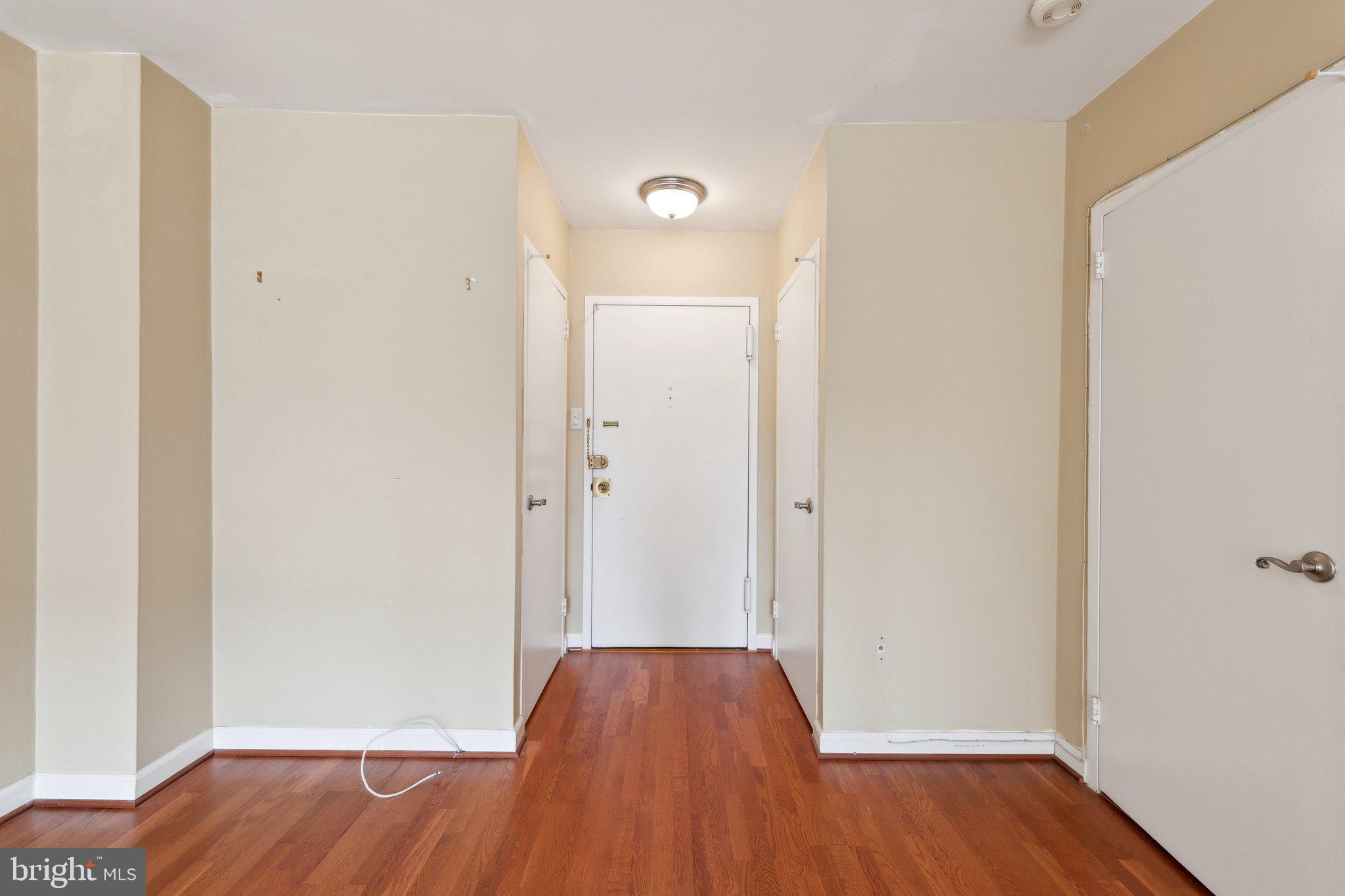 RIVER PLACE - Residential