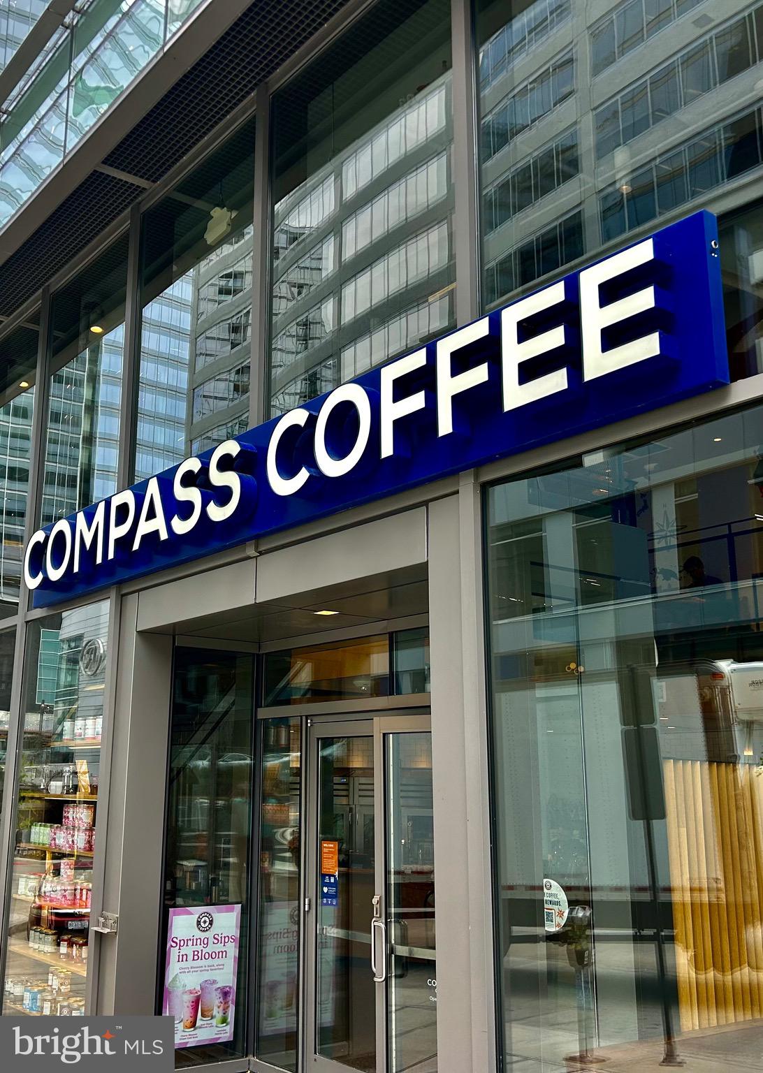 RIVER PLACE - Residential