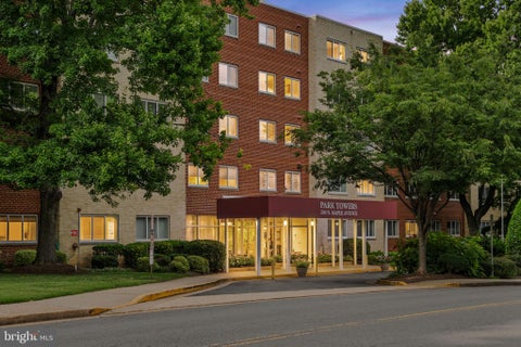 Photo of 200 N Maple Avenue #416, FALLS CHURCH, VA 22046 (MLS # VAFA2004206)
