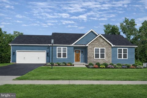 59 BRIGHT LANE 11 HANOVER PA 17331