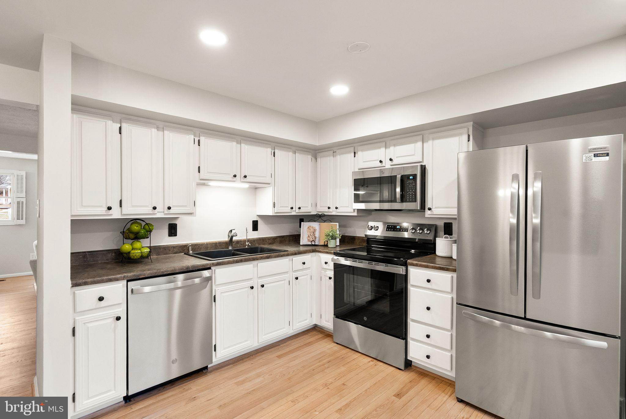 BIRCHFIELD WOODS - Residential