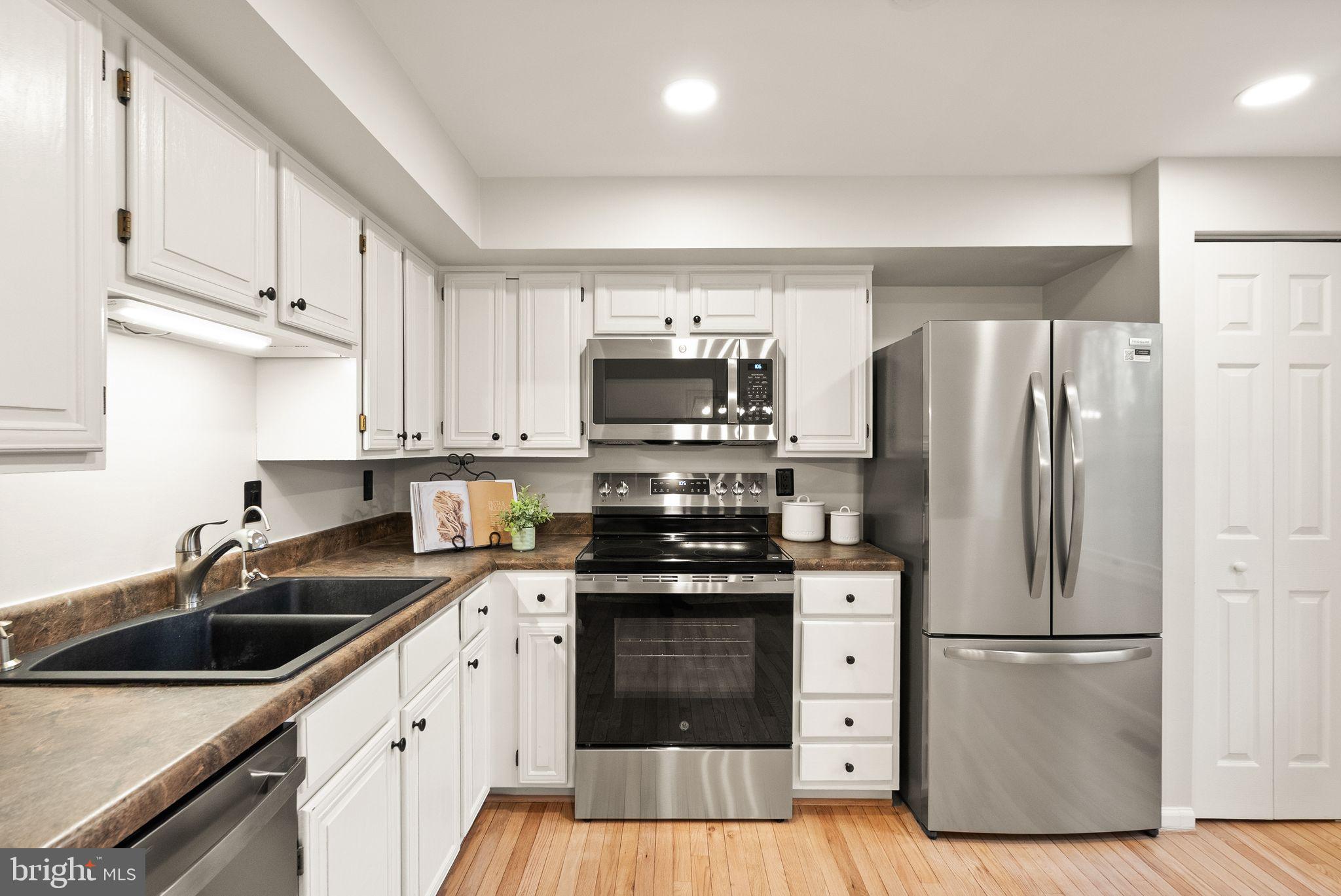 BIRCHFIELD WOODS - Residential