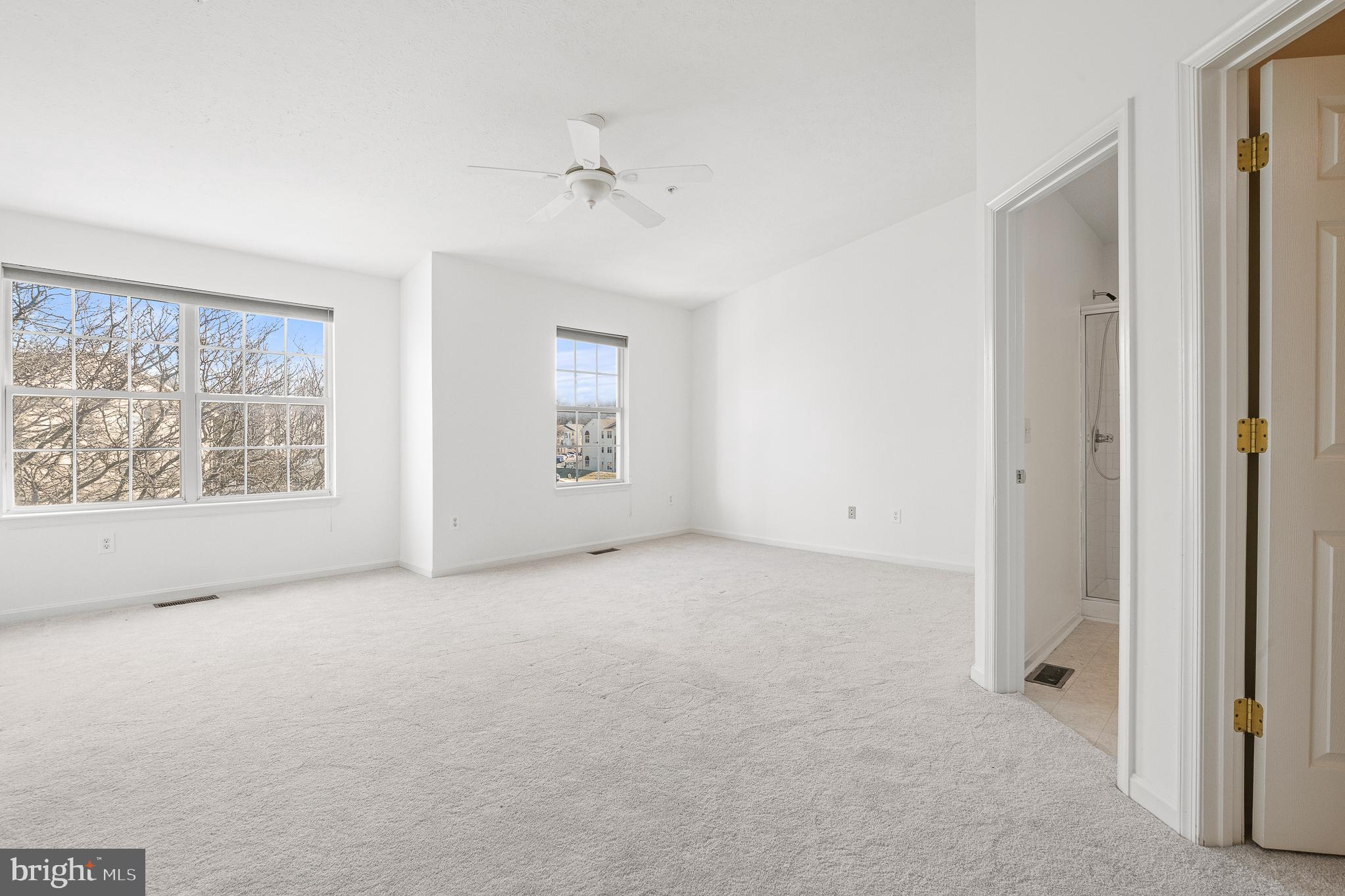 ANNAPOLIS OVERLOOK - Residential