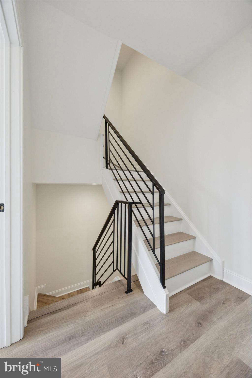 POINT BREEZE - Residential Lease