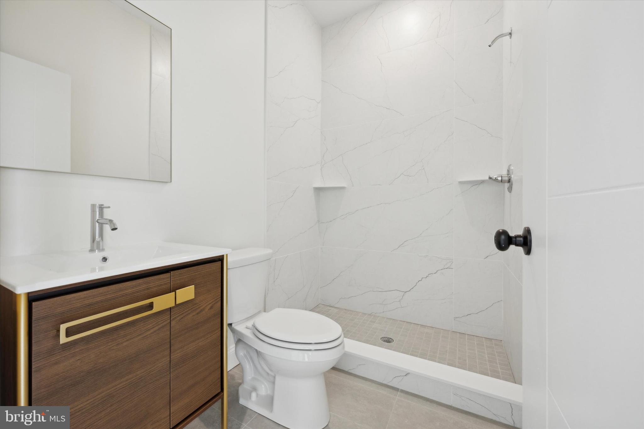 POINT BREEZE - Residential Lease