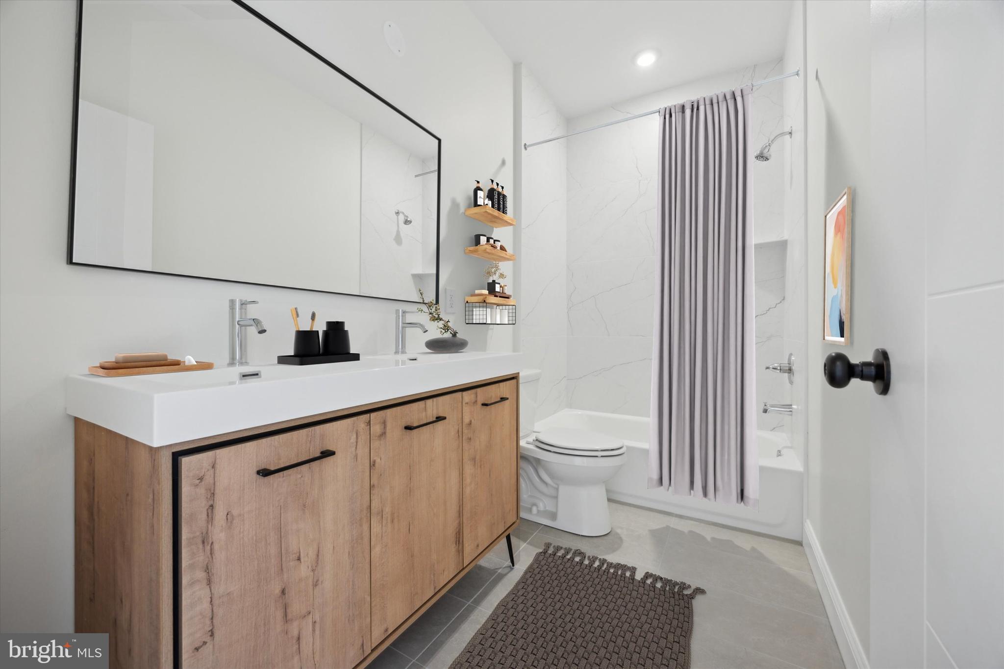 POINT BREEZE - Residential Lease