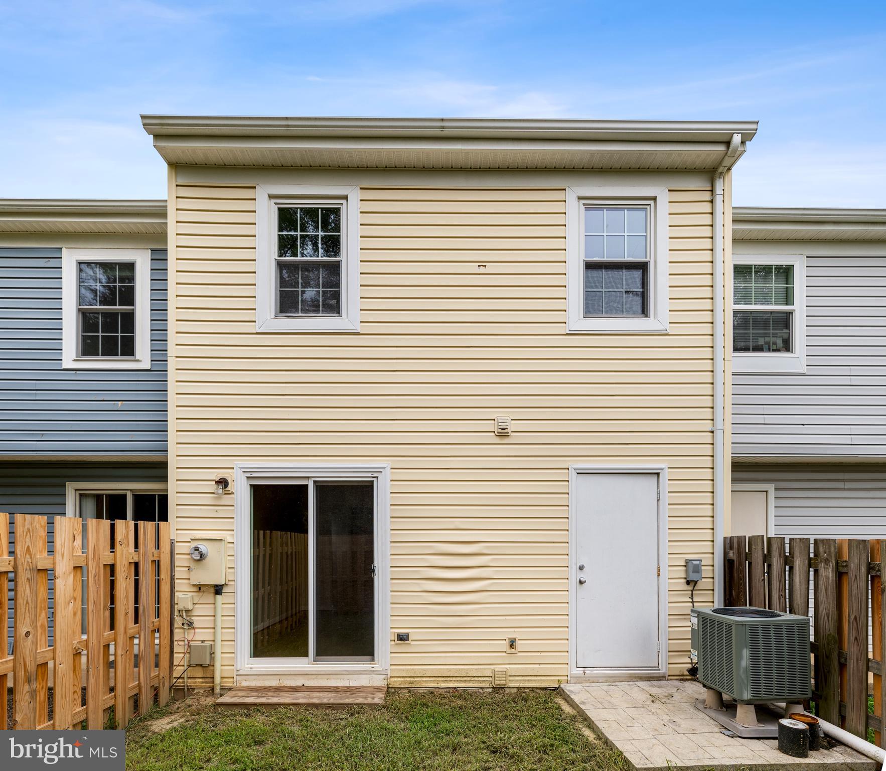 STAFFORD MEADOWS - Residential