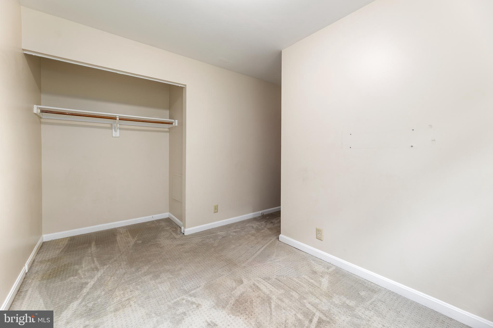 STAFFORD MEADOWS - Residential