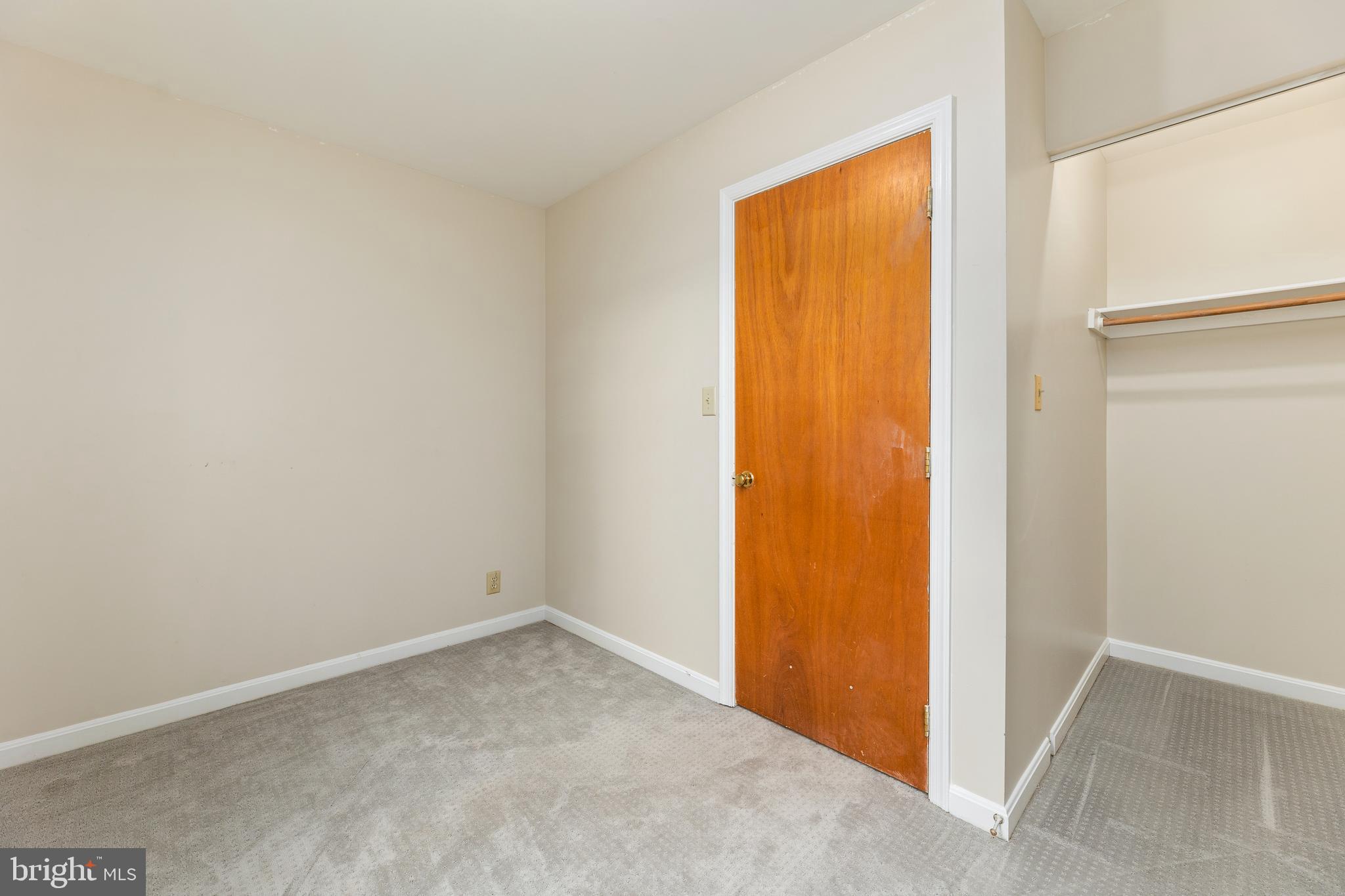 STAFFORD MEADOWS - Residential