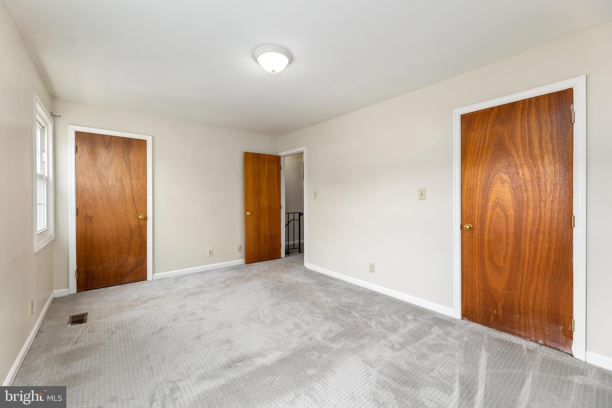 STAFFORD MEADOWS - Residential