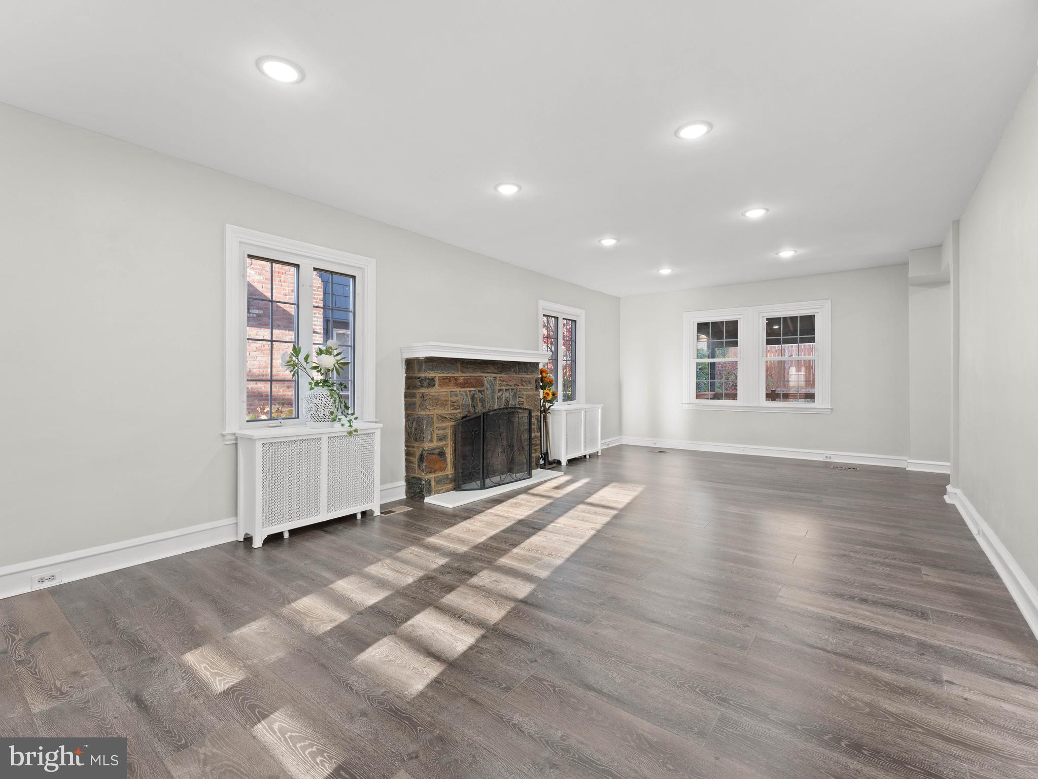 ARONIMINK - Residential