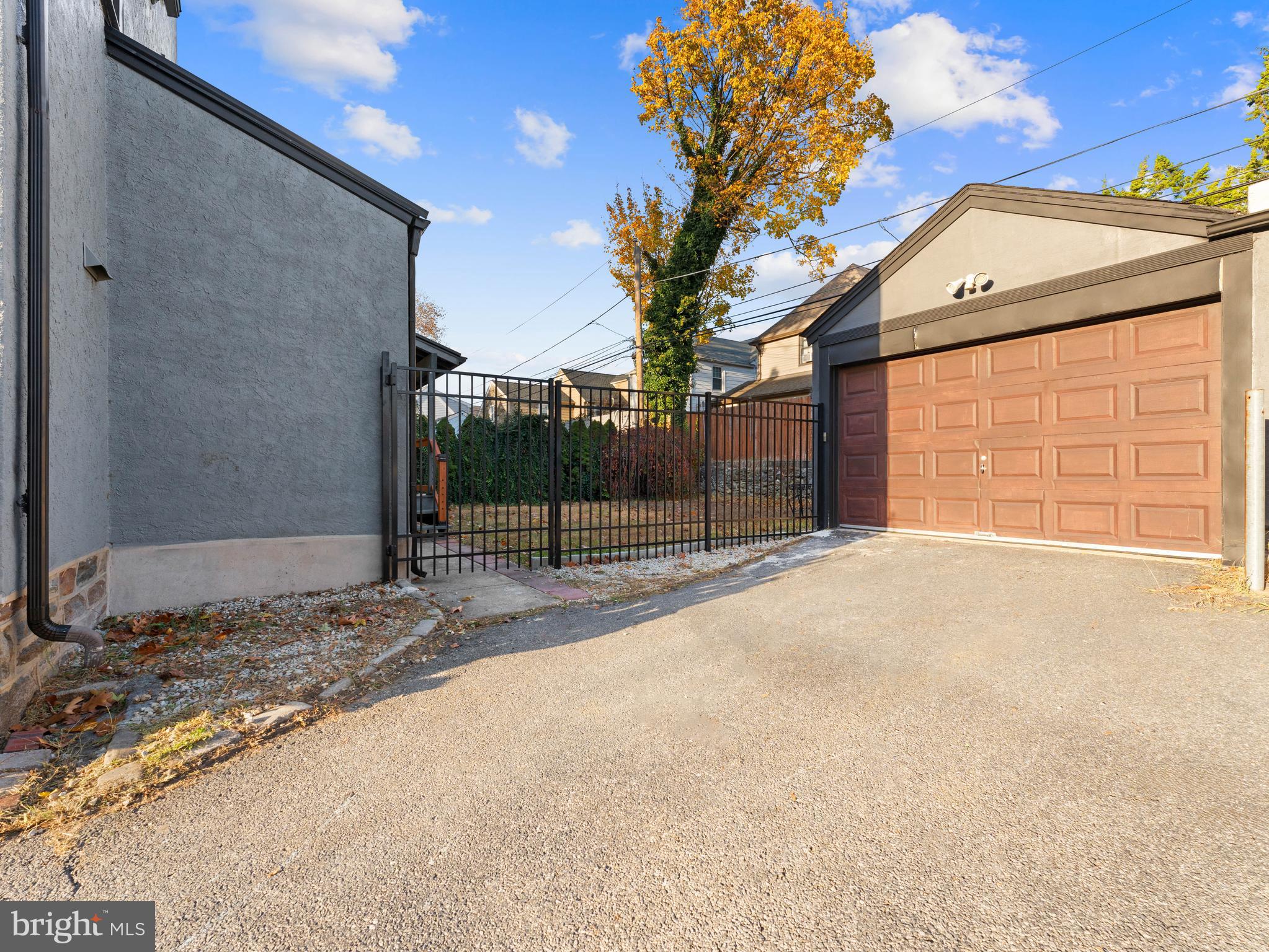 ARONIMINK - Residential