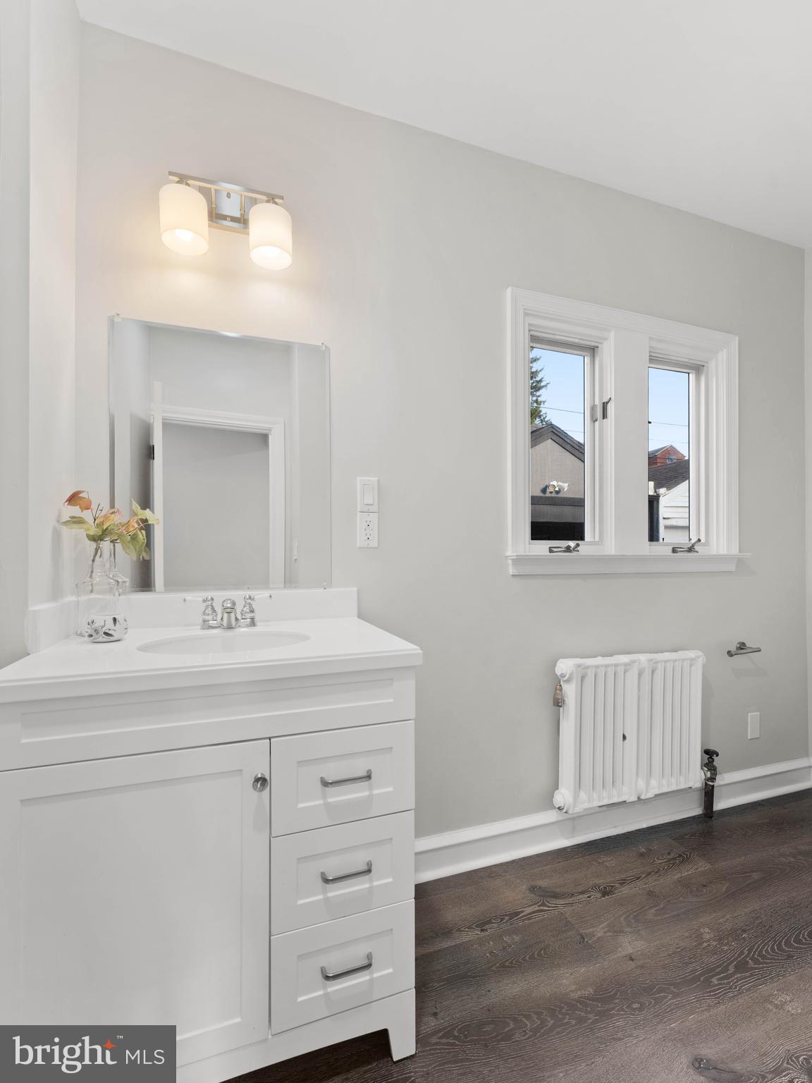 ARONIMINK - Residential