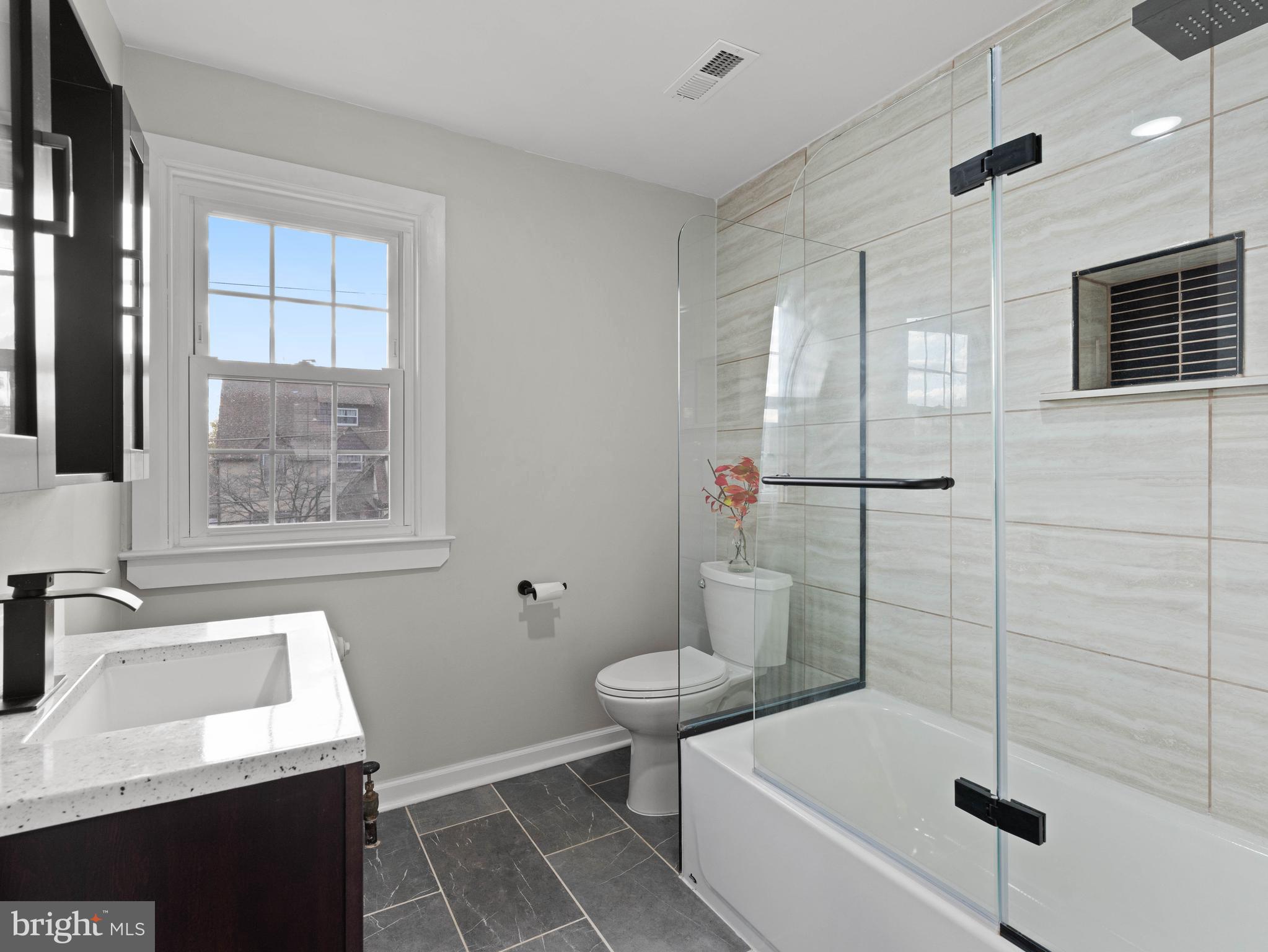 ARONIMINK - Residential