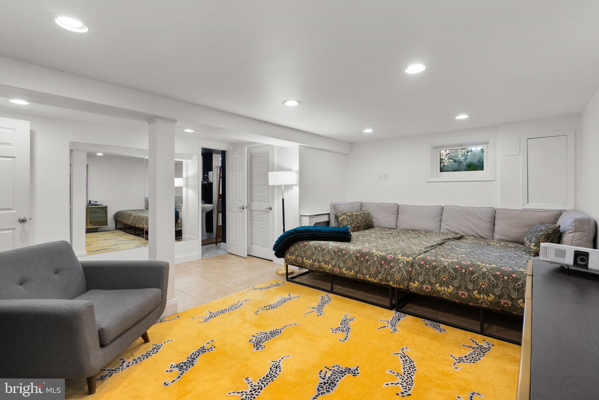 ROCK CREEK FOREST - Residential