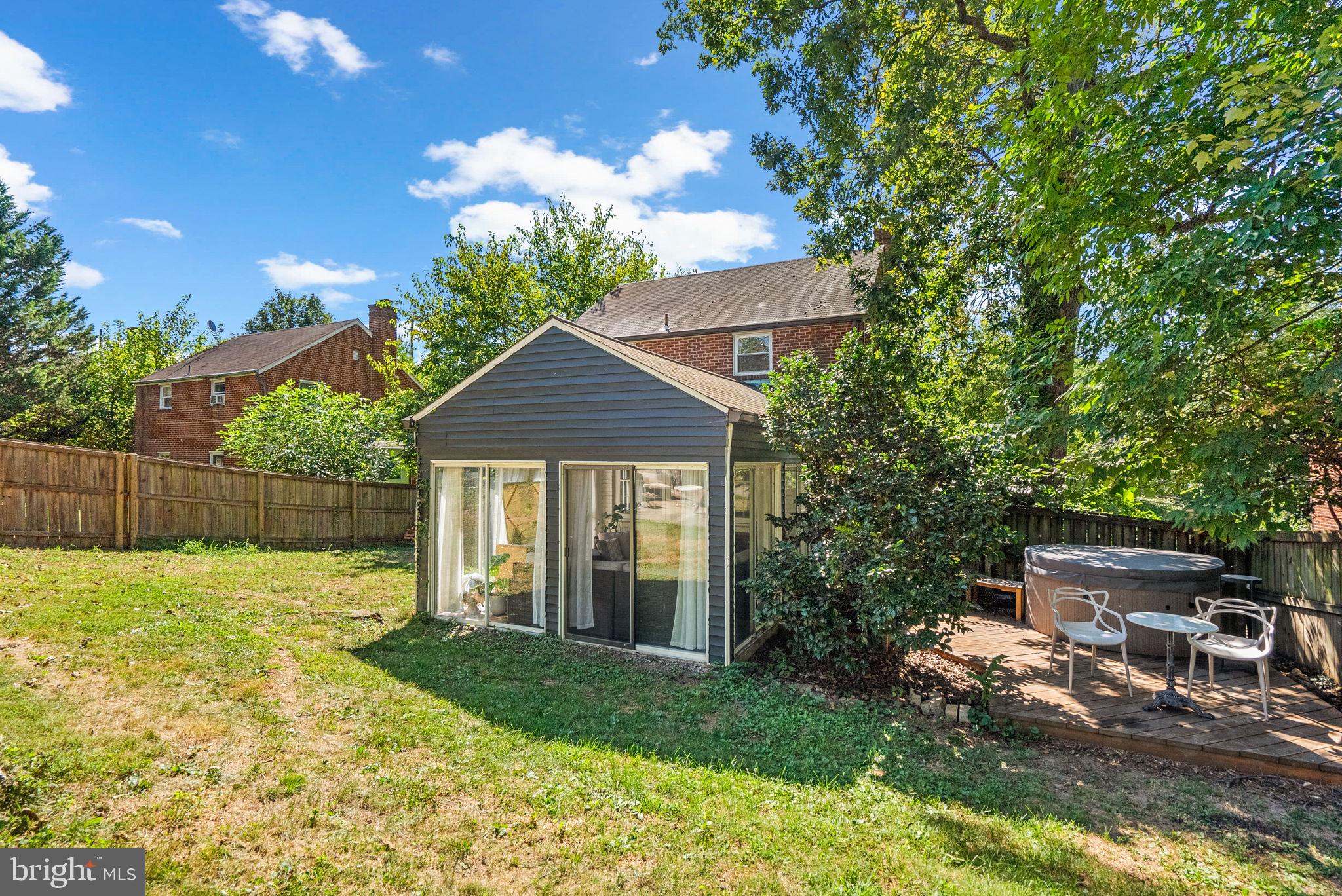 ROCK CREEK FOREST - Residential