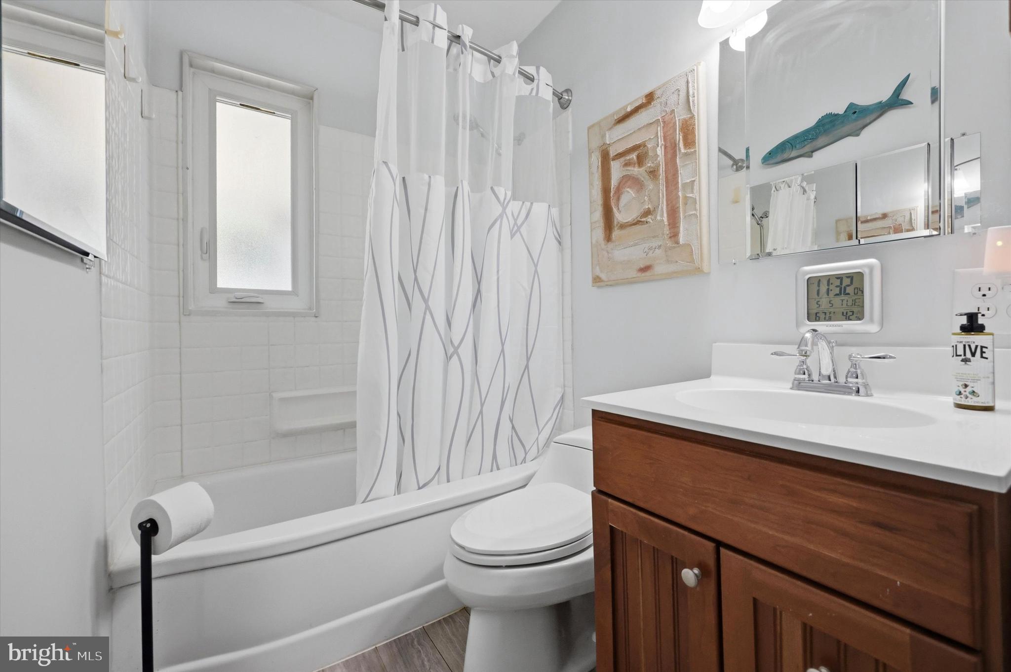 ROXBOROUGH - Residential