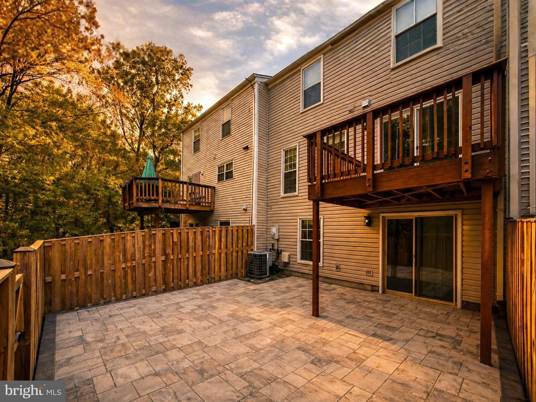 BURKE CENTRE - Residential