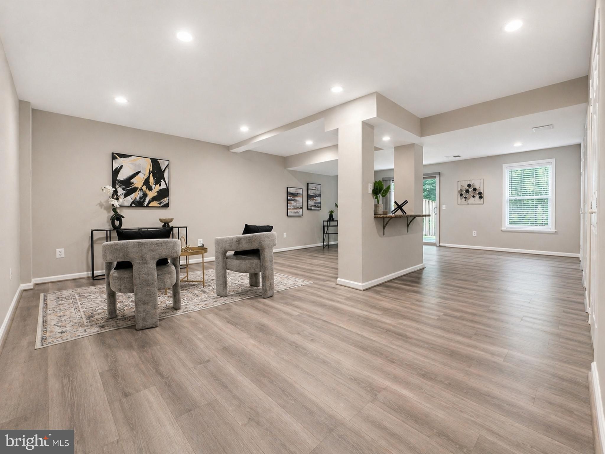 BURKE CENTRE - Residential