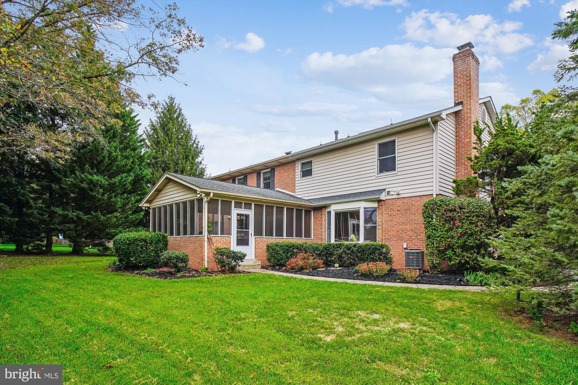 CLOVER HILL III - Residential