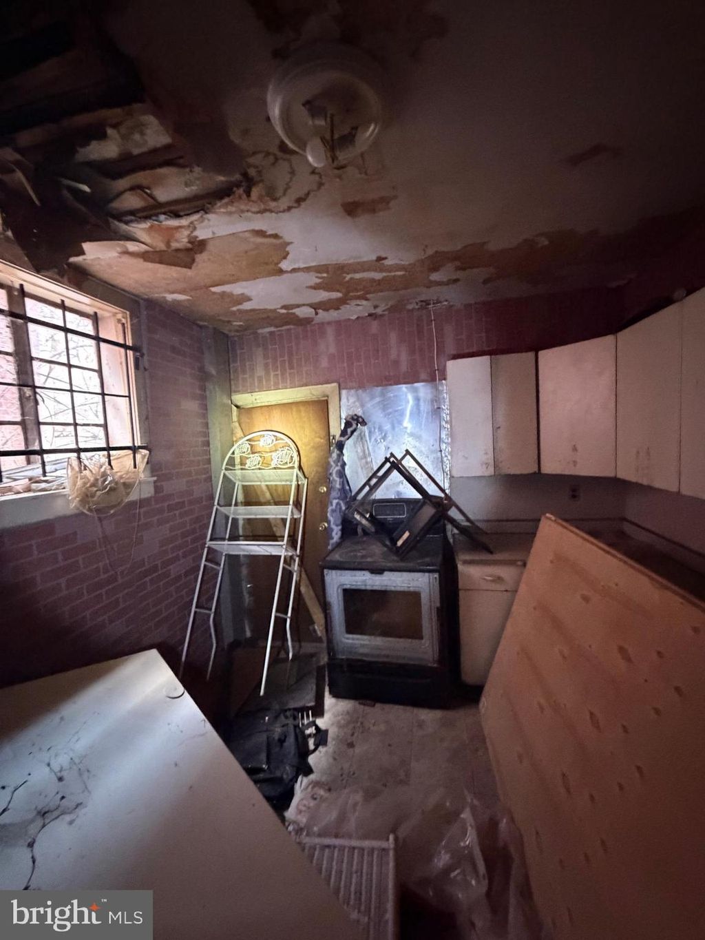 Photo of 2516 N Sartain Street, PHILADELPHIA, PA 19133 (MLS # PAPH2603110)