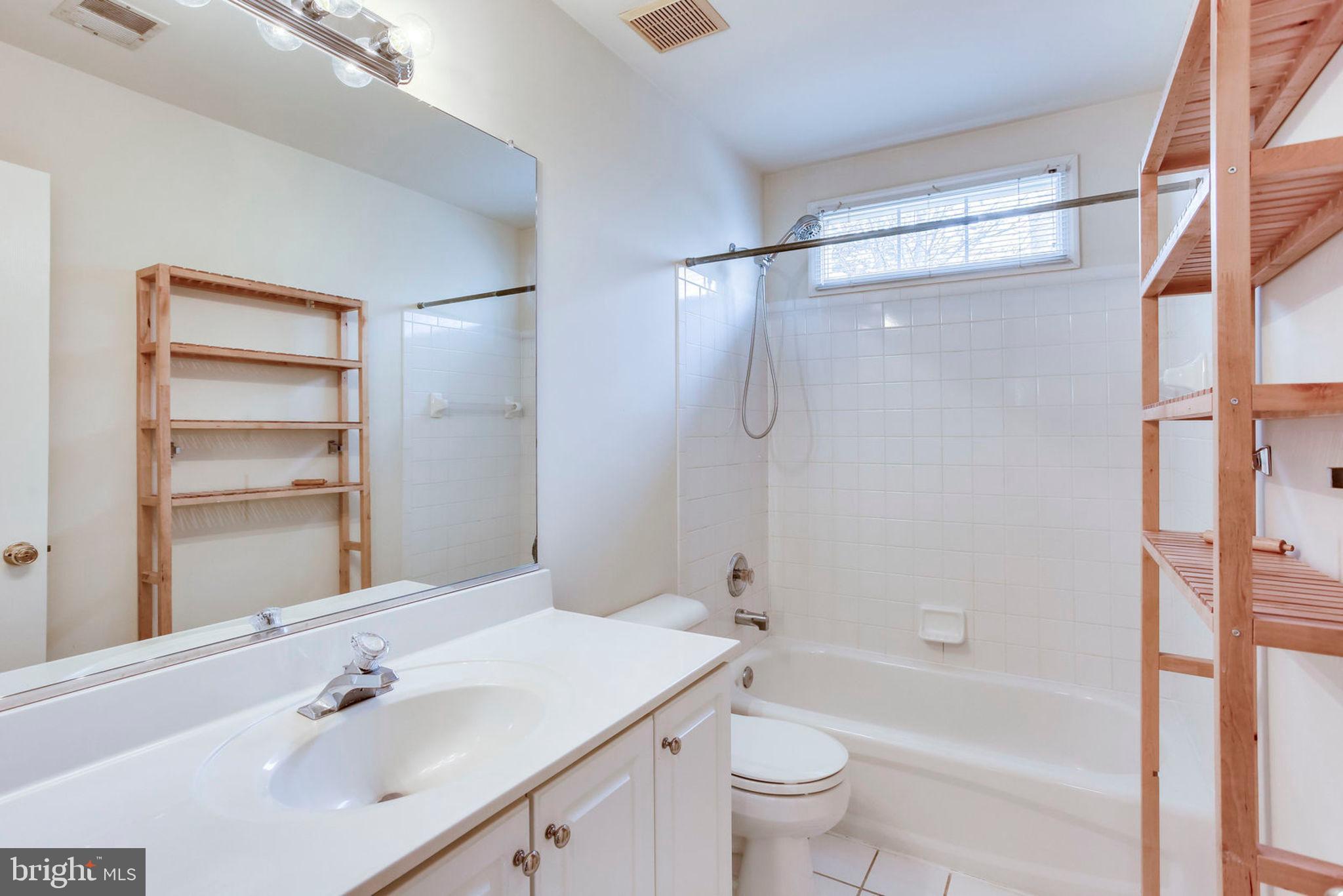 SEMINOLES - Residential