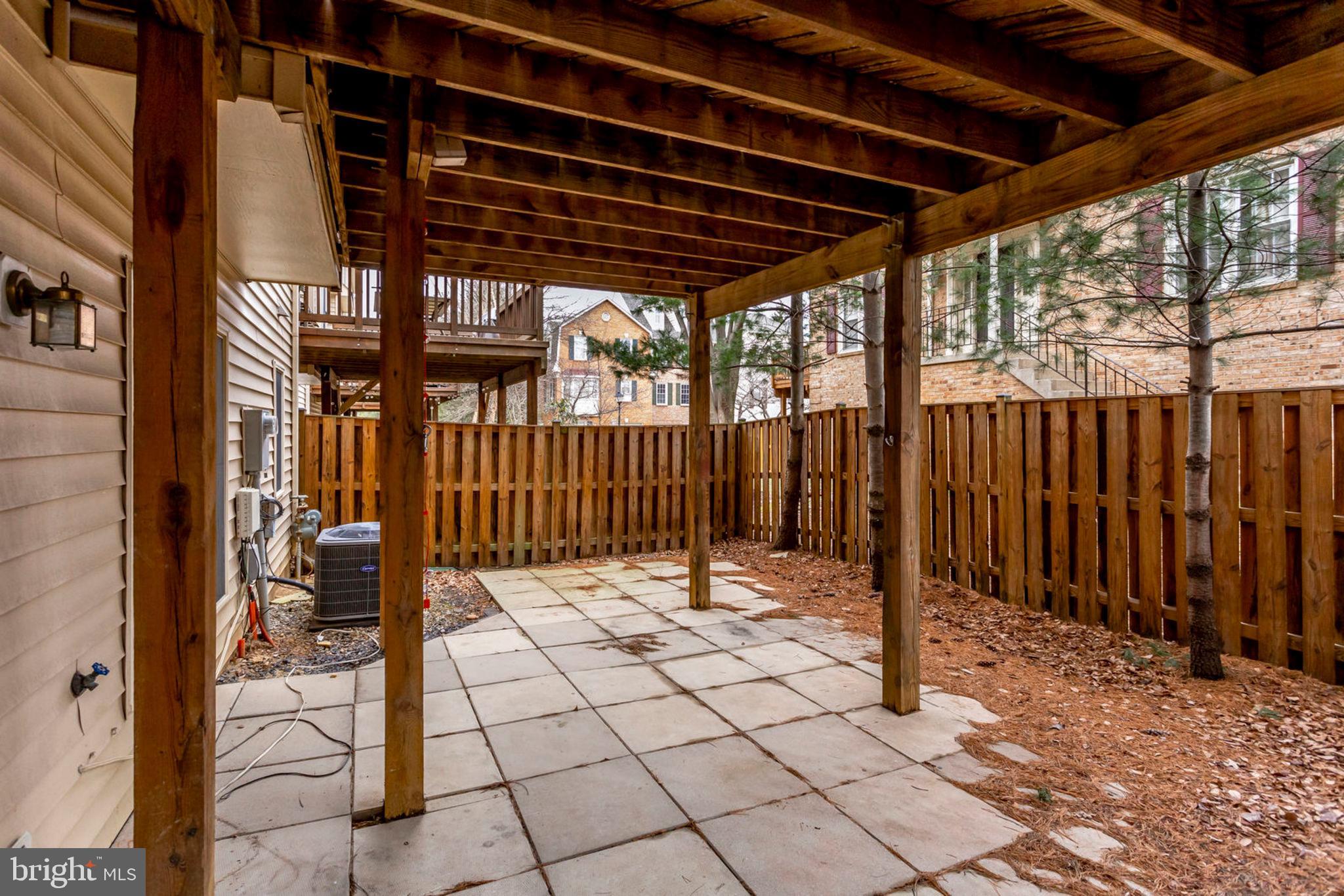 SEMINOLES - Residential