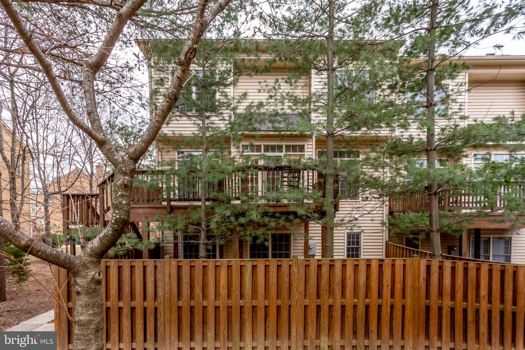 SEMINOLES - Residential