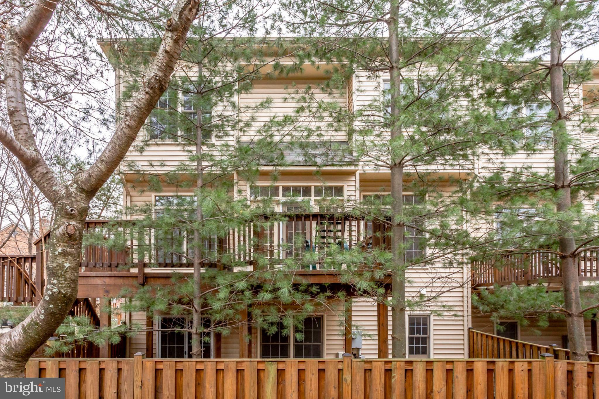 SEMINOLES - Residential