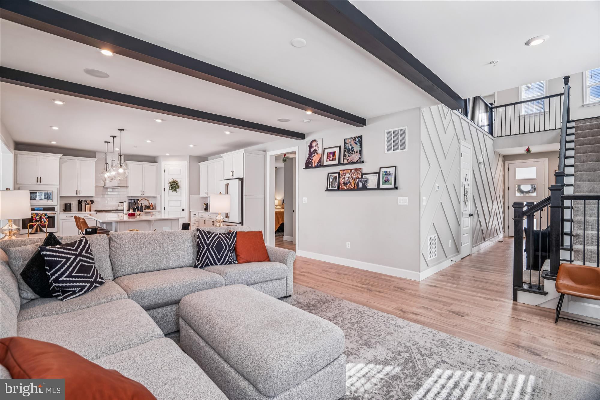 TWO RIVERS - Residential