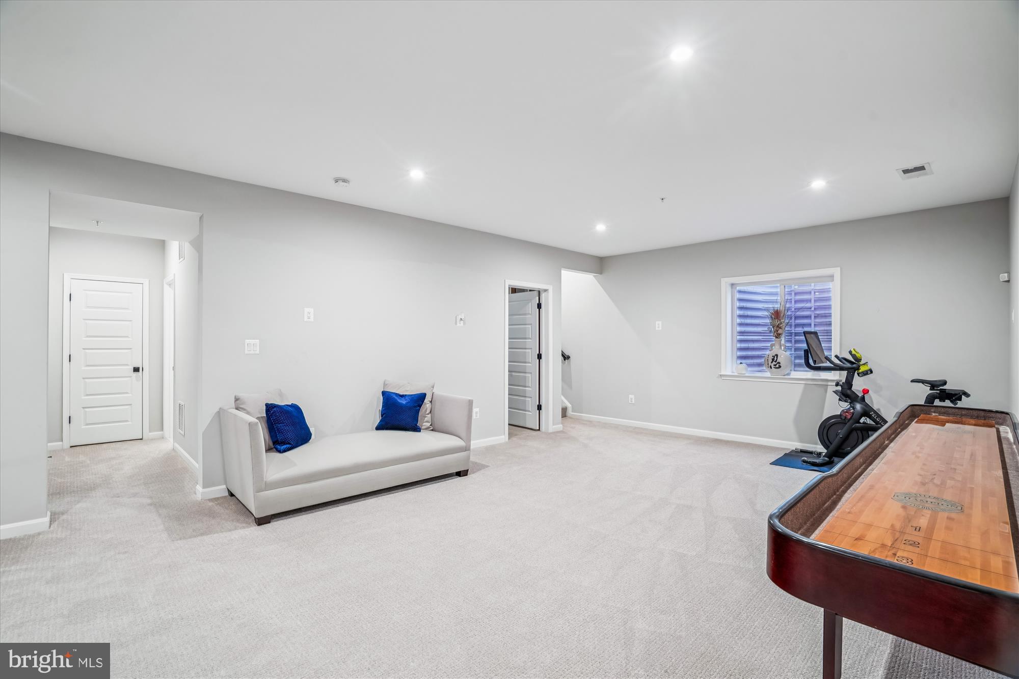 TWO RIVERS - Residential