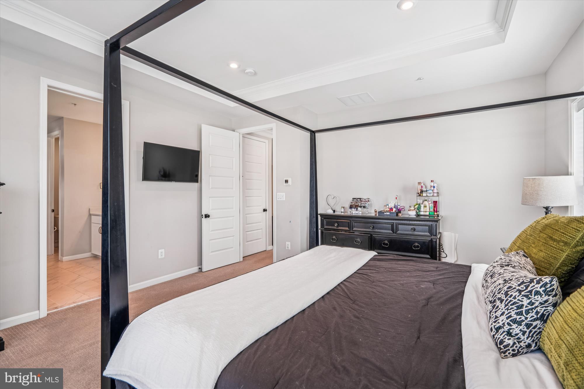 TWO RIVERS - Residential