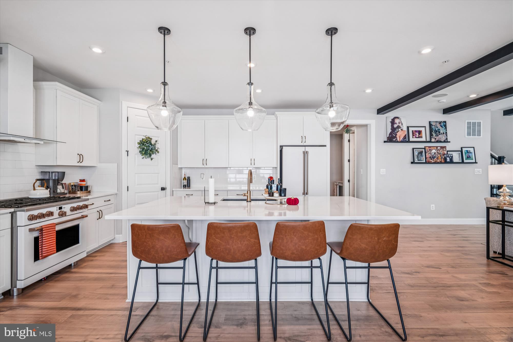 TWO RIVERS - Residential