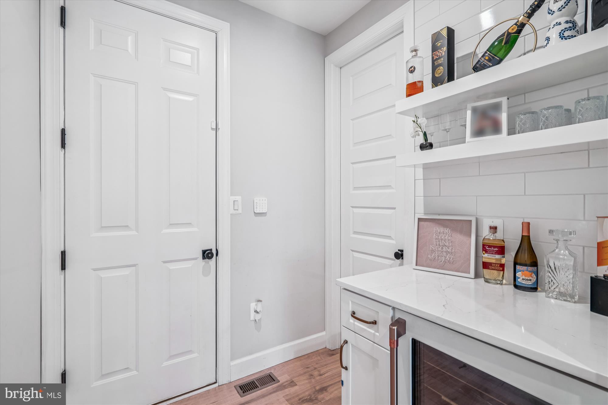 TWO RIVERS - Residential